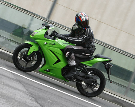 Где же все? Далеко отстали!